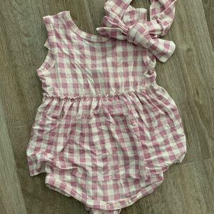 SPEARMINT BABY Sleeveless skirted bodysuit & bow